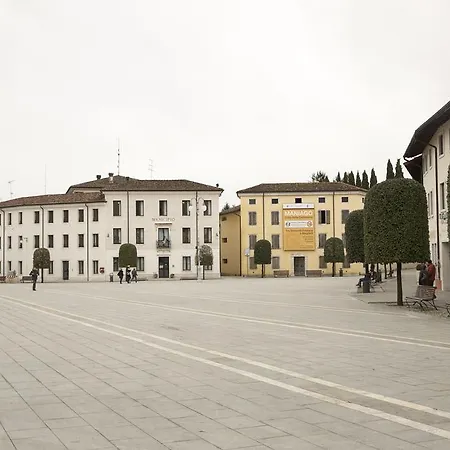 Montenegro 3* Маниаго